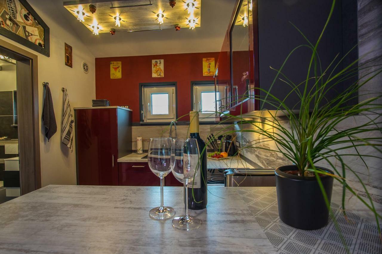 Bodensee-Fewo Modernes & Top-Ausgestattetes Appartement Incl Netflix, Fahrradgarage Uhldingen-Mühlhofen Εξωτερικό φωτογραφία